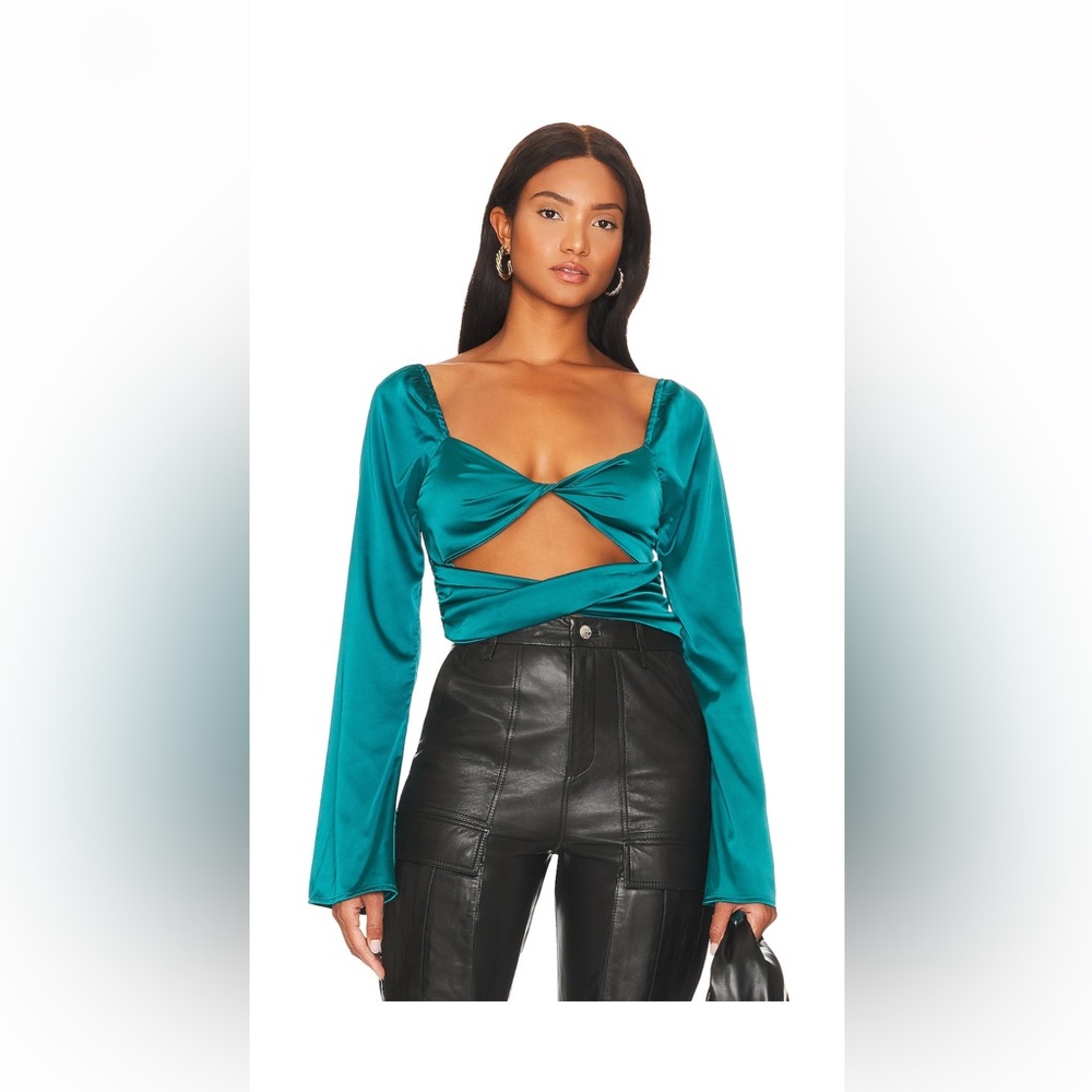 Long sleeve cut out top